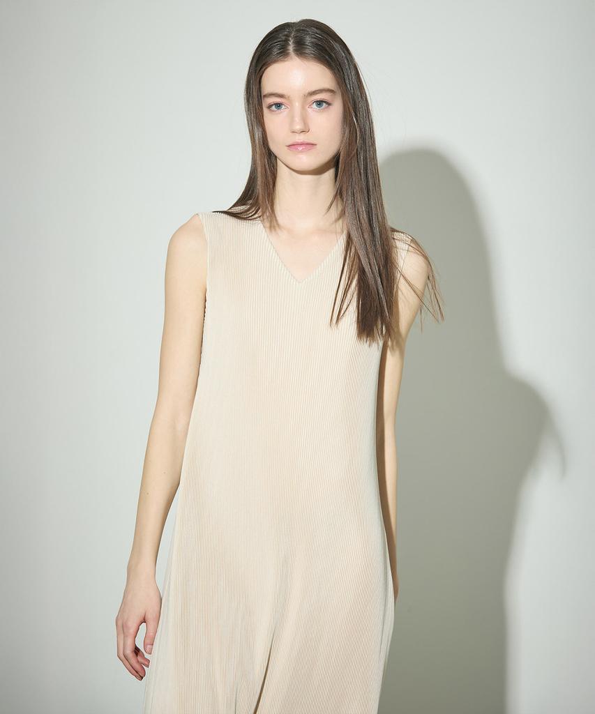 Waiowai V-Neck A-Line Sleeveless Pleated Long Dress_3Colors