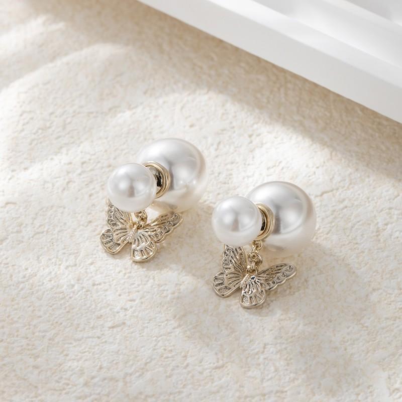 Elegant Hollow Butterfly Ear Studs With Pearl Accent Lightweight Luxury Insect Earrings Women EA12870I907