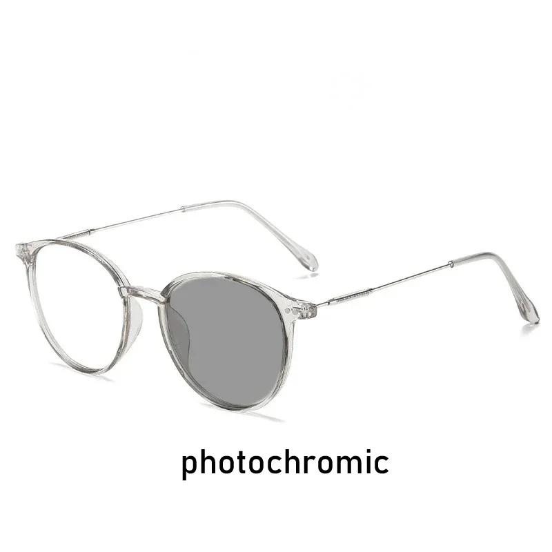 

Vintage Ultra Light Photochromic Presbyopia Eyewear Outdoor Color Changing Far Sight Eyewear Eye Protection Sunglasses 0
