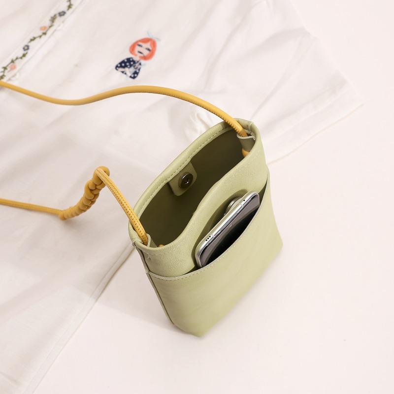 Simple Versatile Bag Crossbody Mini Mobile Phone Bag Ins Stylish Walking Light Bag