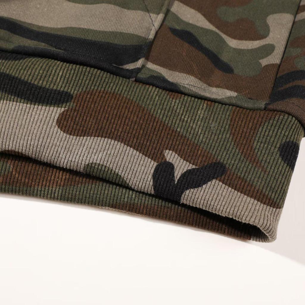 American Retro Camo Streetwear Hoodie for Men & Women - Trendy Unisex Zipper Jacket