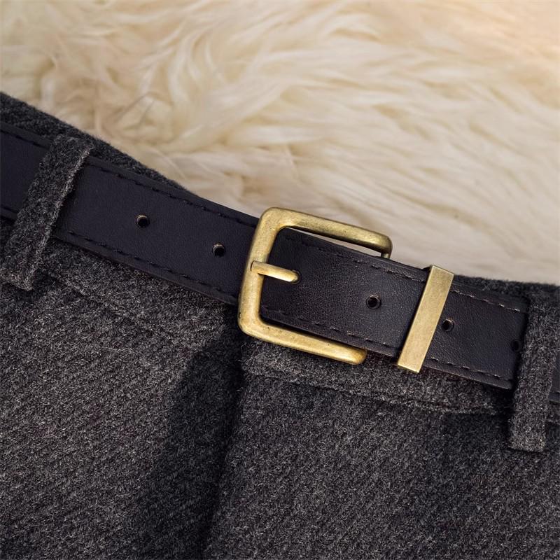 Kurze Damenhose mit hohem Bund aus grauer Wolle - A-Linie, weites Bein, vielseitig für Herbst/Winter 2024