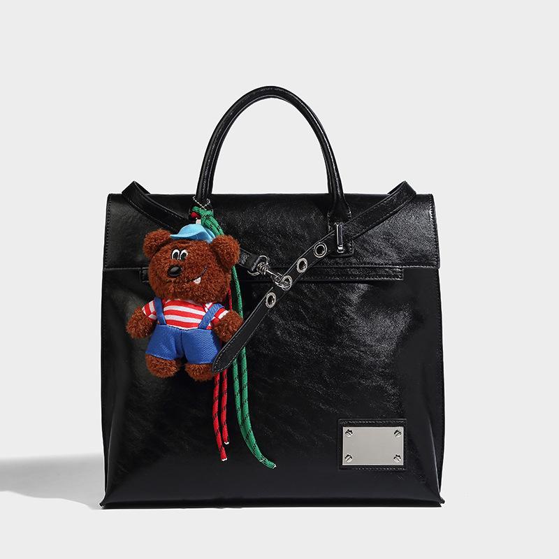 

High-value autumn new large-capacity shoulder class commute fashionable versatile portable tote bag чёрный