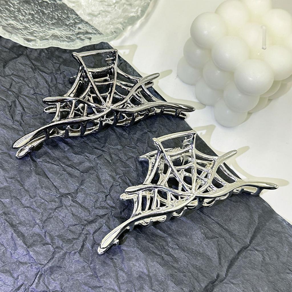 Spider Web Metal Hair Claw Strong Grip Claw Clip Halloween Hairpin Accessory for Parties and Daily Wear