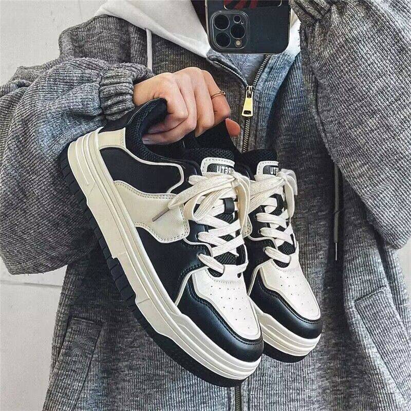 New Men's Comfortable Flat Shoes Outdoor Wild Men's High end Fashion Multi functional Casual Board 2025