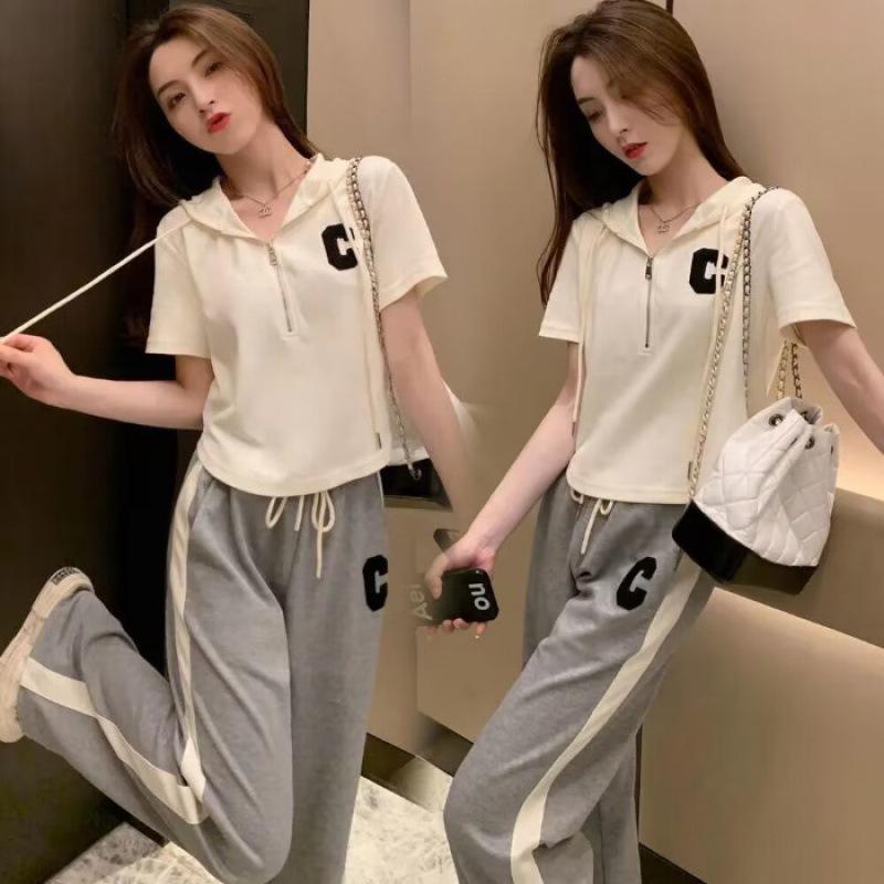 

Casual and Sporty Women s Summer Korean Fashion Large Size Loose Hooded Short-sleeved Two-piece Suit 3XL білий