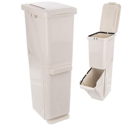 Reinigungsutensilien – Abfallkörbe