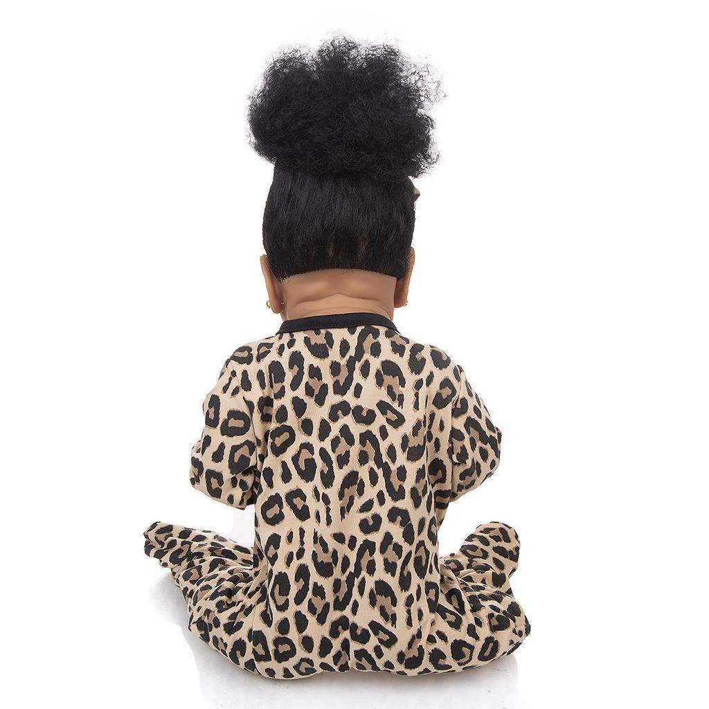 Utmerket kvalitet 57 CM Reborn Doll Leker Real Like Full Silikon Mote Bebe Doll Småbarn Barn Bursdag Julegave Brønnpakke