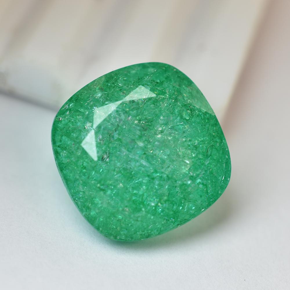 

Natural Green Emerald 26.95ct Cushion Cut Certified Loose Gemstone 17.1 mm Approx зелений