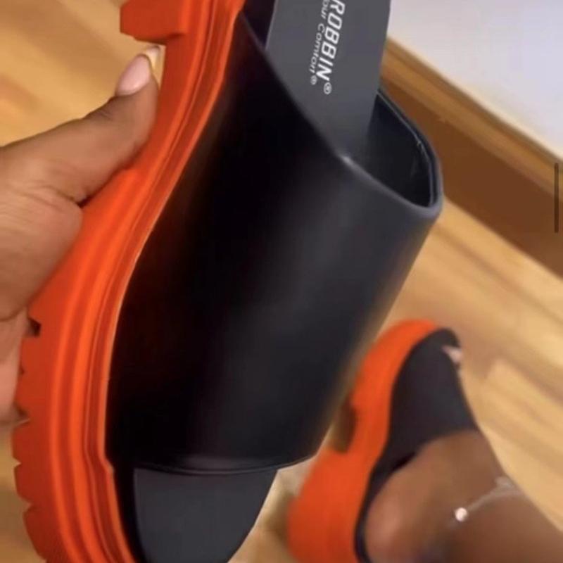 

Fashion Summer High-quality Classic Women s Slippers 2025 Brand Platform Solid Color Beach Slippers Zapatos Mujer 2025 Tendencia 43