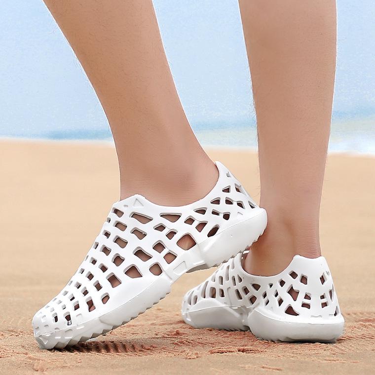 Buy Hole Korean Version Of Fashion Shoes Nonslip Shoes Couples Shoes