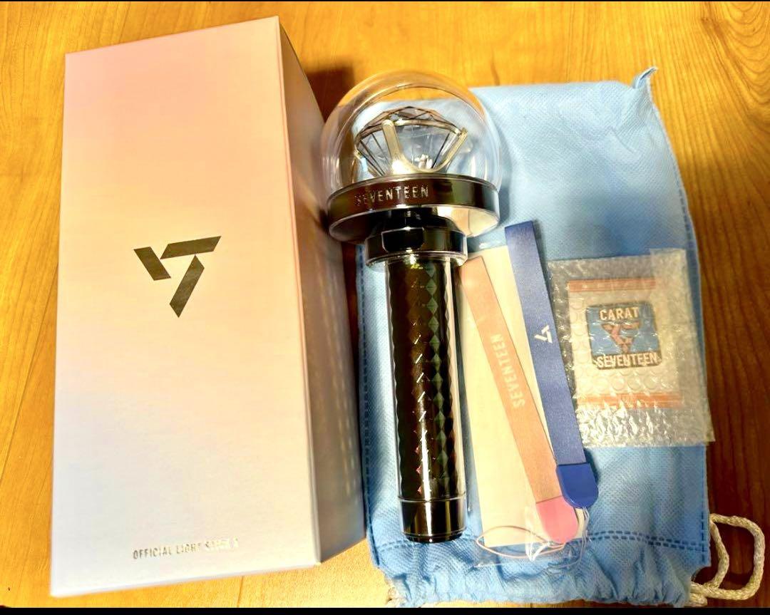 

[USED] SEVENTEEN OFFICIAL LIGHT STICK VER3