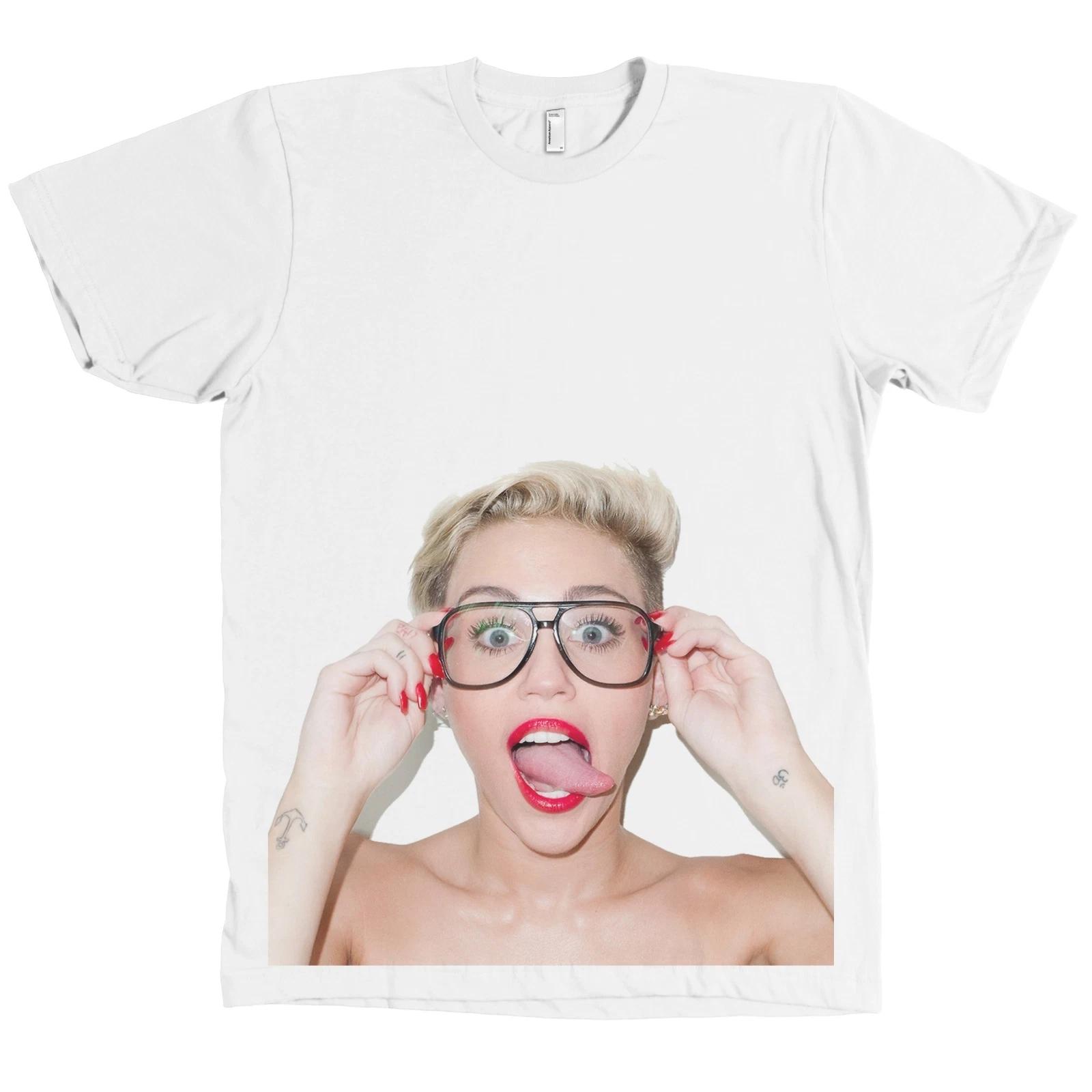 

Miley Cyrus Tongue Out Bella + Canvas T Shirt Hannah Montana Tee Bangerz NEW S