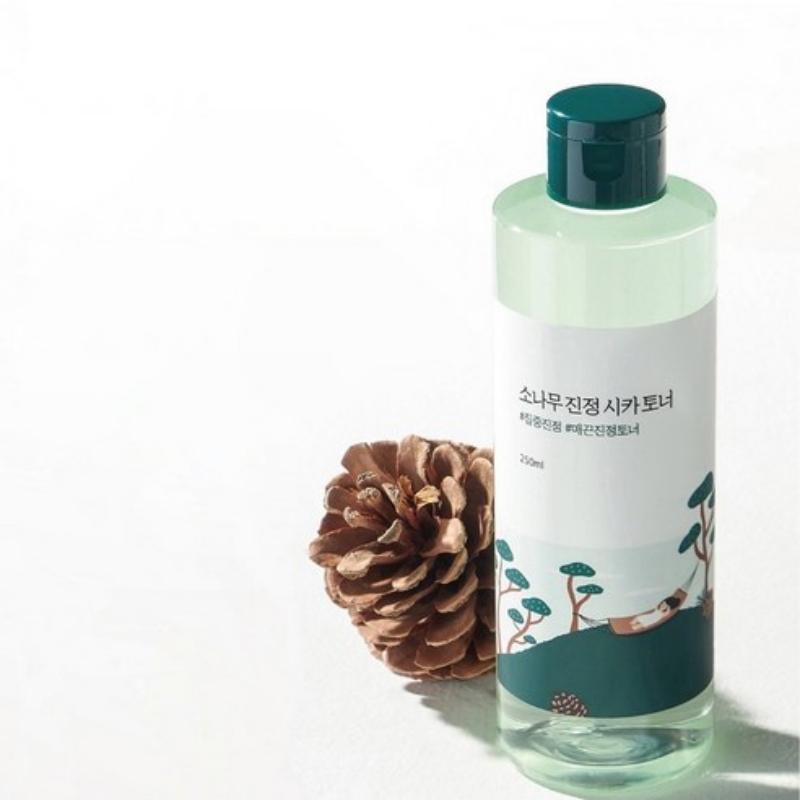 ROUND LAB Lotion tonique apaisante au pin et au cica 250 ml