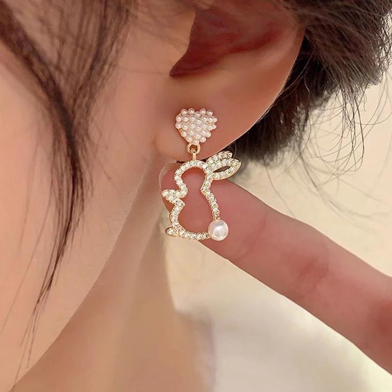 Fashion Zircon Butterfly Korean Ear Cuff Simple Elegant Versatile New Model  for Women Girl Accessories Minimalist Style