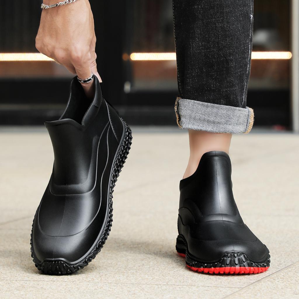 2025 New Fashionable Thick-soled Short Waterproof Shoes, Men's Waterproof, Non-slip and Wear-resistant Water Shoes, Men's Models