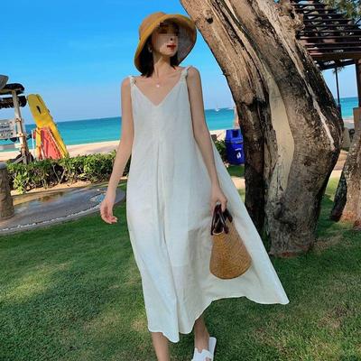 Vestido de Praia Feminino 2026 Verão Branco com Alças Finas - Caimento Solto, Emagrecedor, Estilo Longo para Férias na Beira-Mar