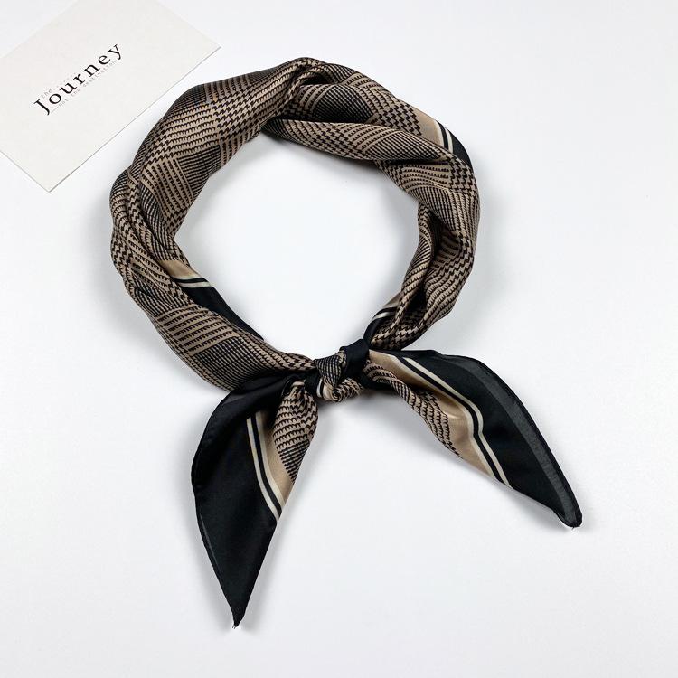 Small Silk Scarf Women'S Season Small Square Scarf Summer Scarf Versatile Fashion Decoration Professional Small Scarf Tide