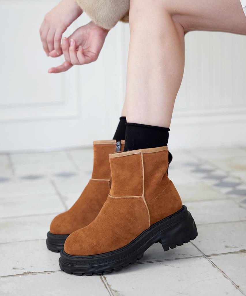 Cesti Cozy Tread Ankle Boots (Tan)