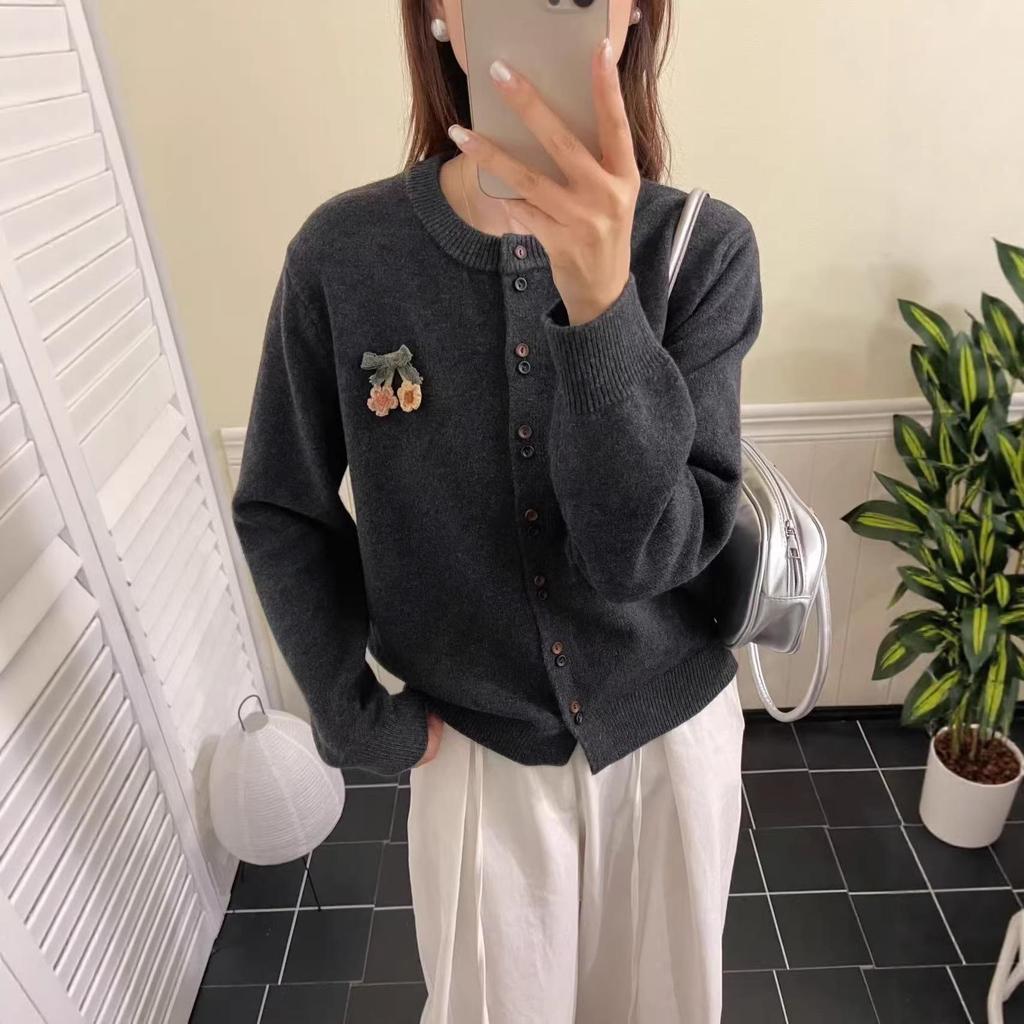 Women's 3D Floral Knit Cardigan - Mori Style, Loose Fit, Sweet & Cozy Winter Wear