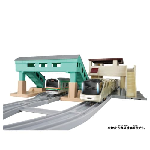 Takara Tomy Plarail Overpass Station and Overpass Kit, Train Toy, Ages 3 and Up