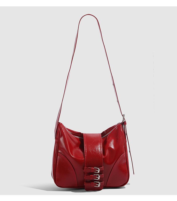 

French fashion retro simple shoulder armpit bag 2025 new trendy cool locomotive bag commuter texture messenger bag women красный