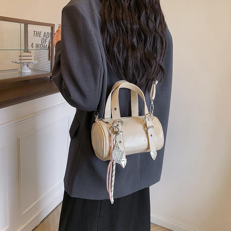 Fashion Hand Carry Cylinder Bag Women's New Casual Messenger Bag Versatile Shoulder Bag