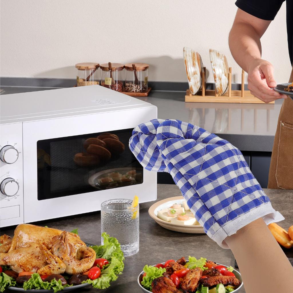 2Pcs Kids Oven Mitts Heat Resistant Microwave Gloves for Children Barbecue Baking Kitchen Cooking Anti Scalding Insulated