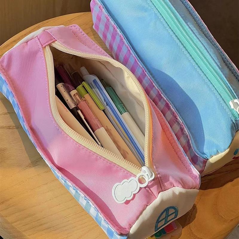 New Cute House Embroidered Pencil Case Large Capacity Fresh and Sweet Multifunctional Smiling Face Students Storage Bag Pencil Box
