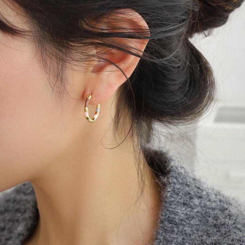 Colorful Retro French Ear Cuff: Luxurious, Fashionable, Versatile.