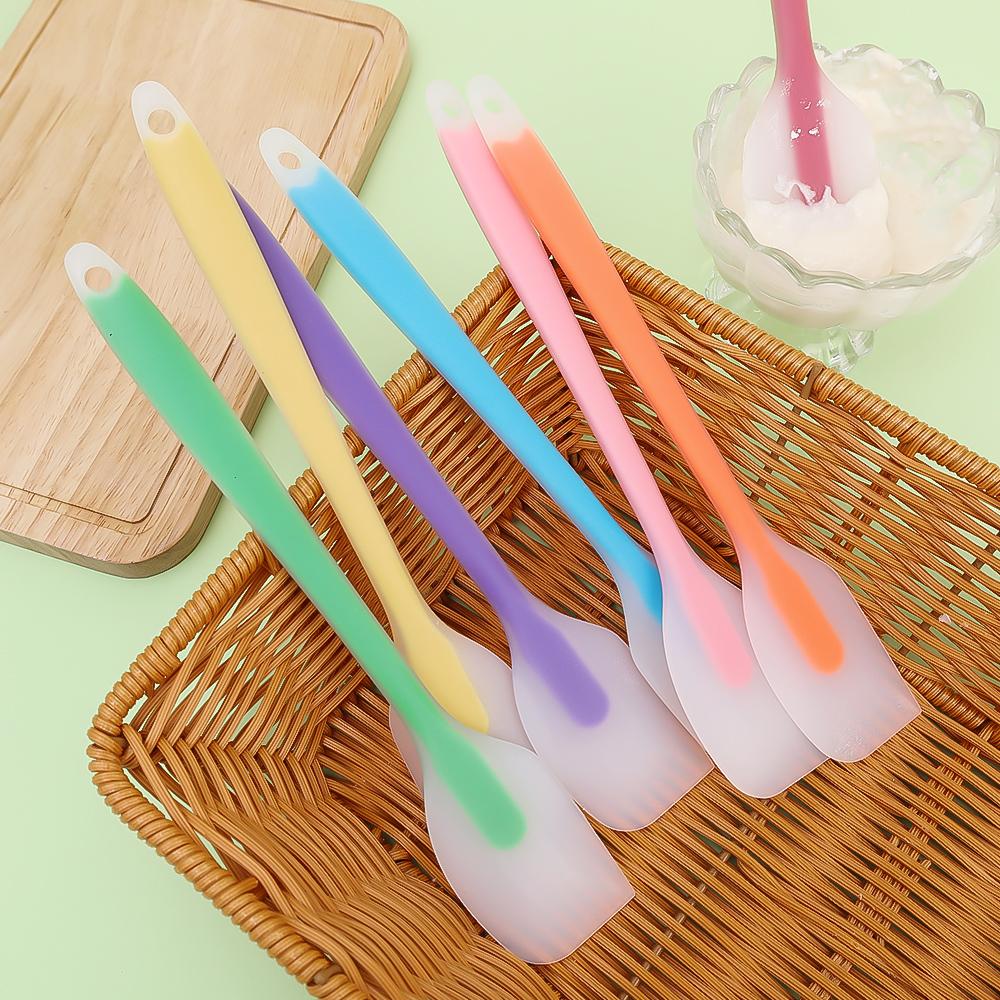1PCS High Temperature Resistant Cake Buttercream Spreading Tool