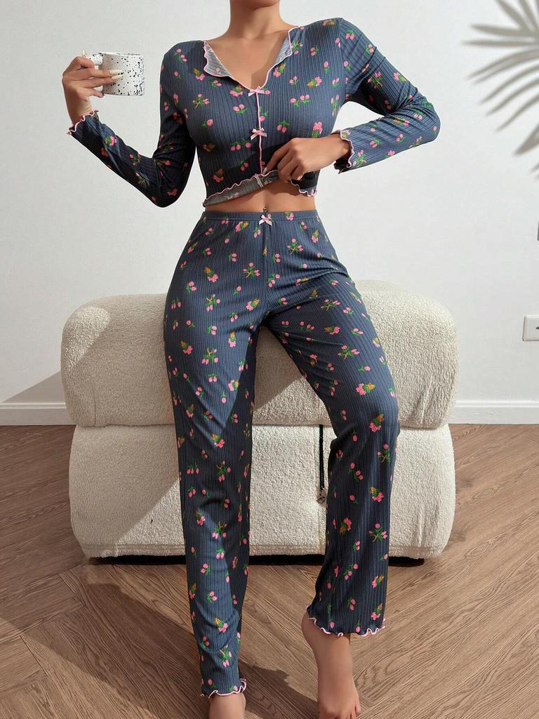 Women's European & American Style Printed Pajama Set: Long Sleeve Top & Long Pants, Casual Home Wear, Wearable Outdoors.
