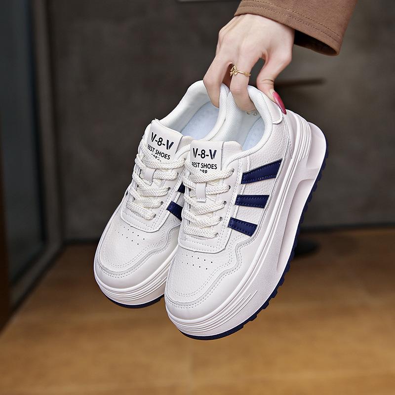 2025 little white shoes children's autumn new Korean version ins female students leisure sports versatile board shoes street shot Y6602