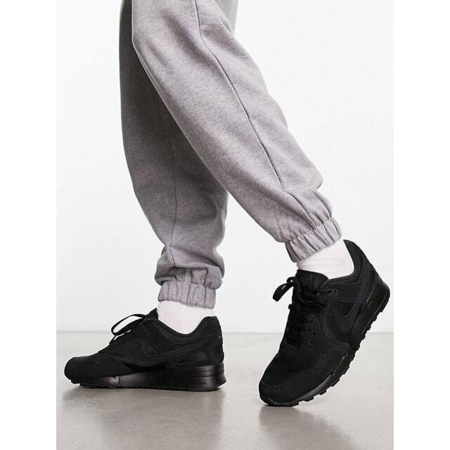 

Черные кроссовки Nike Pegasus 89