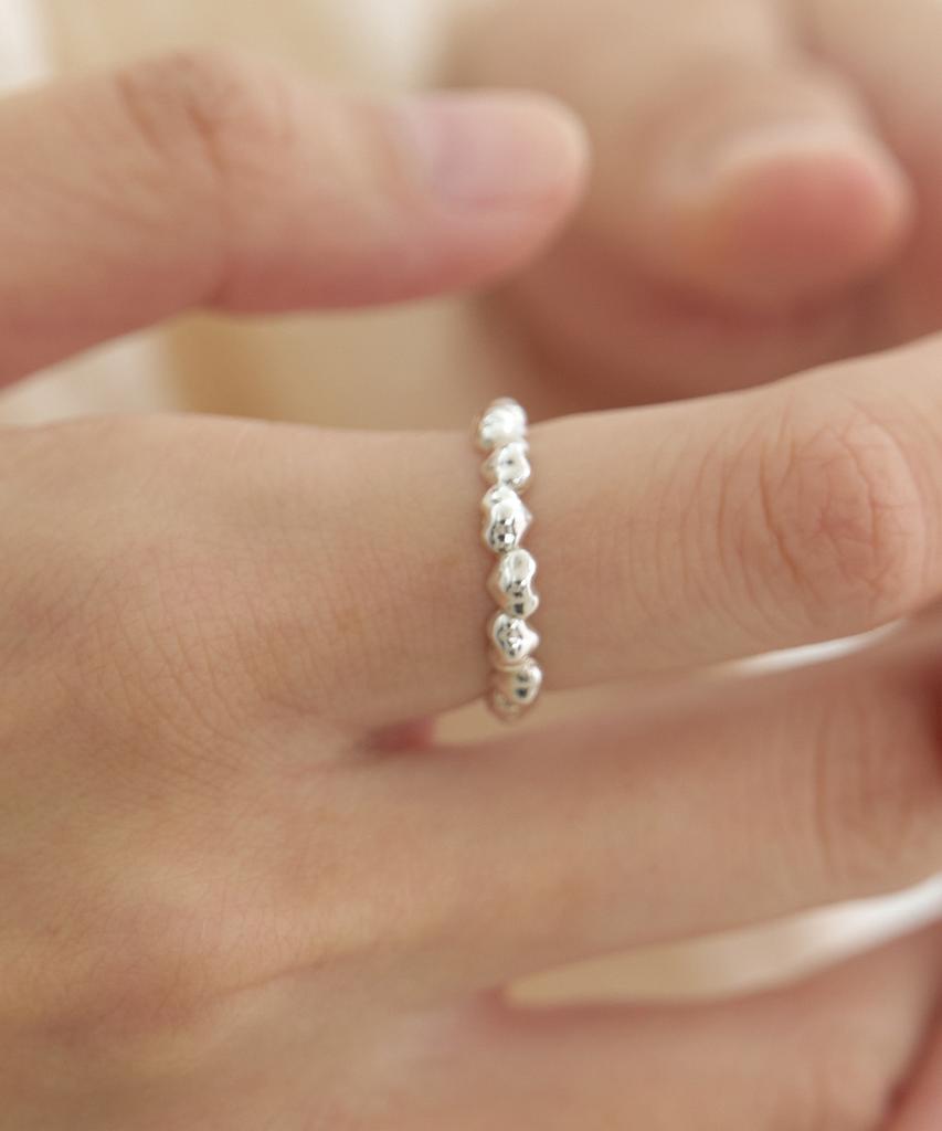 Byweekend Seed Heart Ring