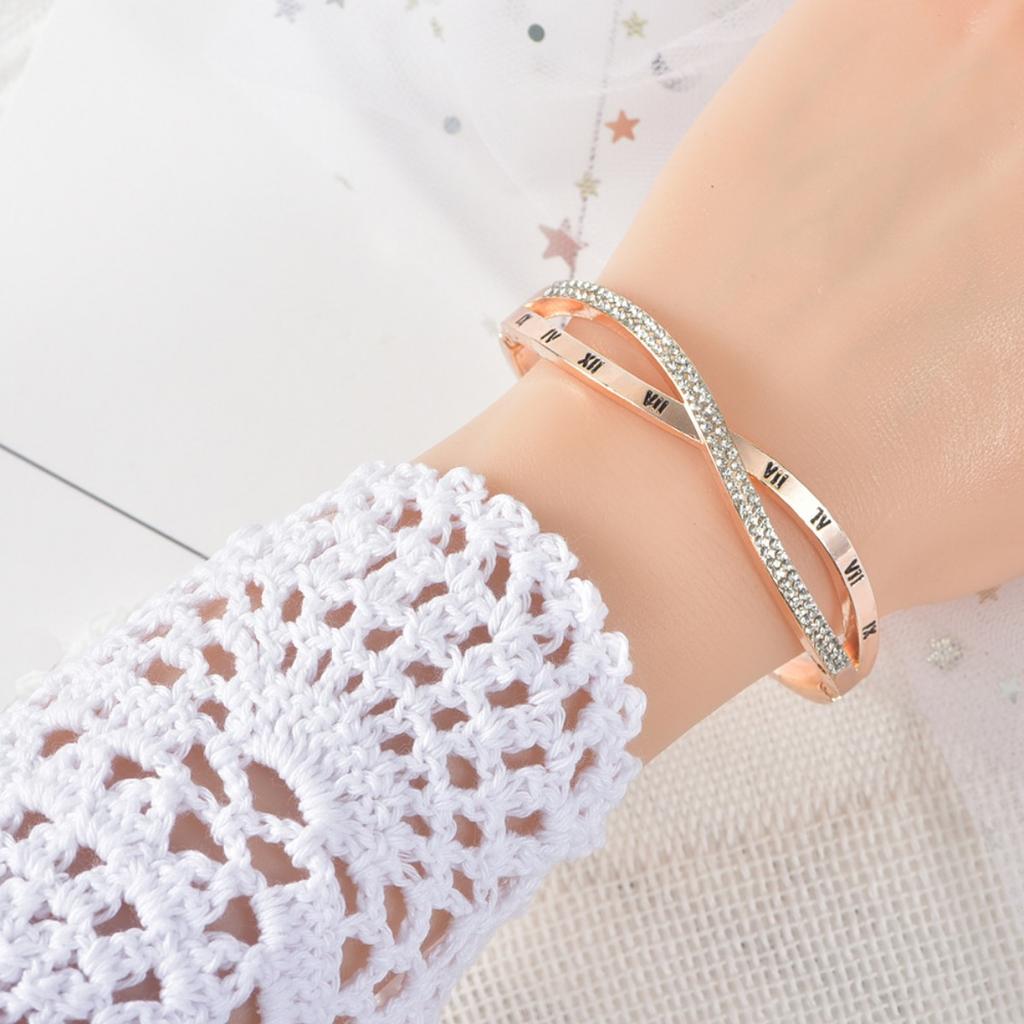 Römische Ziffern Kreuz-eingelegtes Zirkon Armband Damen Einfacher Koreanischer Schmuck