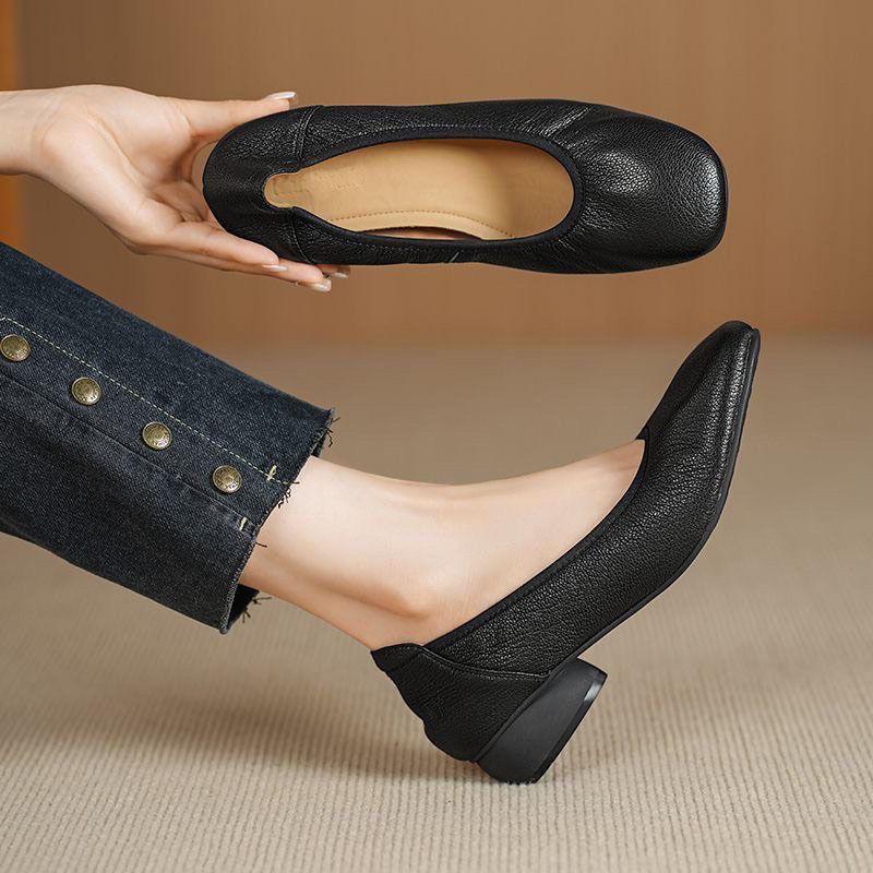 Schwarze Damen-Einzelschuhe mit dickem Absatz 2025 neu vielseitig Arbeit flache Sohle beladene Schuhe große Größe Karriere Vorstellungsgespräch weiches Leder Arbeitsschuhe