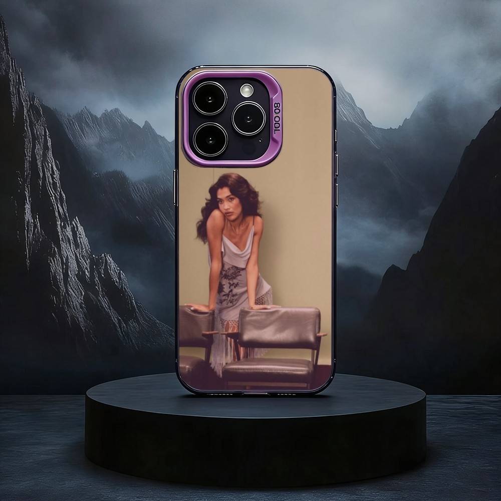 Singer O-Olivia D-Dean Phone Case For iPhone17,16,15,14,13,12,11 Plus,Pro Max Black Candy silver phone case