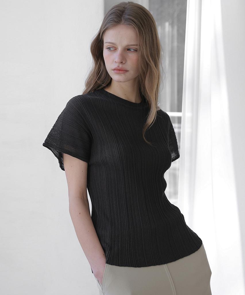 Beleunepeu Wholegarment Round Neck Pleated Knit (2 Colors)