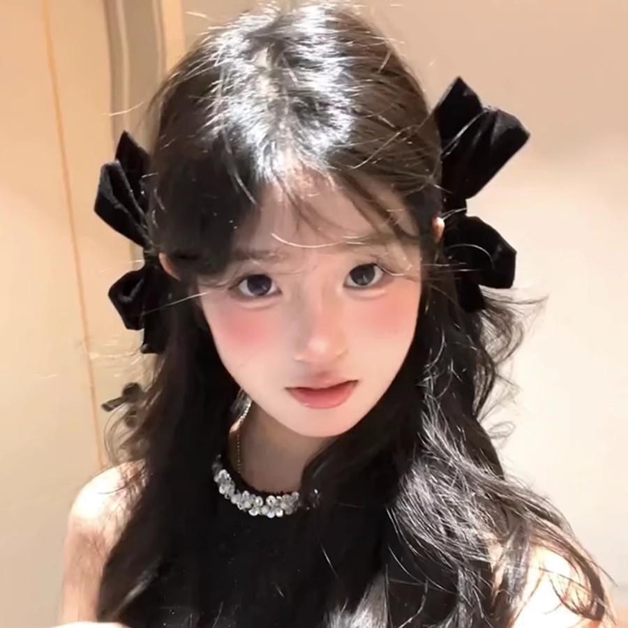 

Элегантная черная бархатная заколка-бант для волос для женщин - Роскошные боковые аксессуары в стиле принцессы