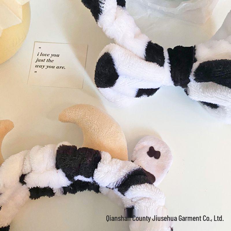 Korean 3D Cow Horn Headband: Cute Plush Hair Accessory for Women