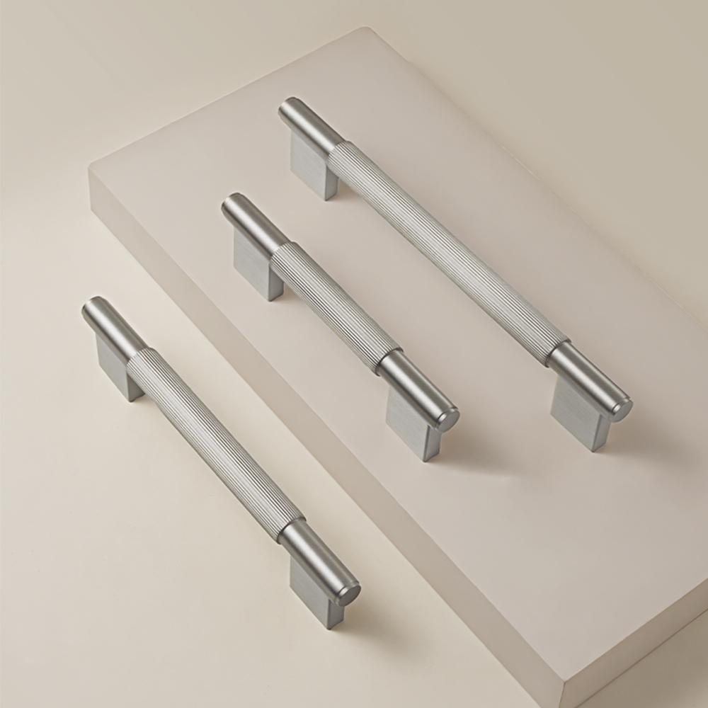 Dooroom Solid Brass Straight Grain Pattern Black Modern Style Cabinet Refrigerator Door Pull Drawer Knobs Hardware Handles