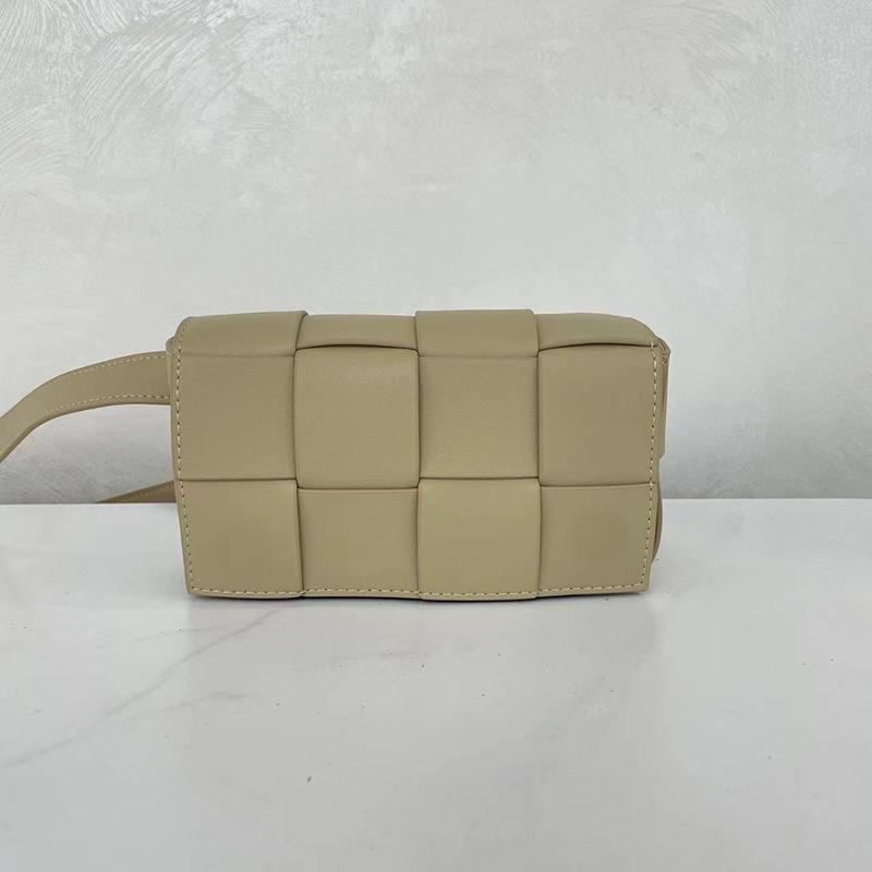 Leather woven clutch bag women's breast bag waist bag chain small bag mini crossbody spring new urban simplicity