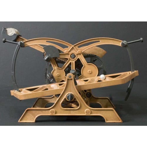 Academy Leonardo da Vinci Manuscript Measuring Clock Plastic Model 18174