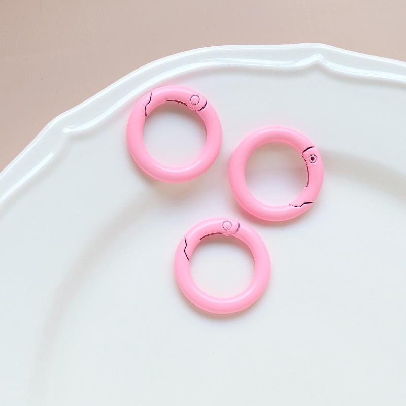 Macaron Color Heart Ring Keychain Clasp for DIY Jewelry, Bracelets, and Phone Chains