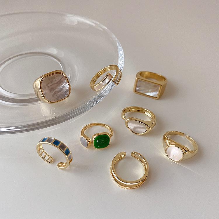 Elegant French Geometric Adjustable Ring - Women's Fashionable Temperament, Artistic Color Block Design for Index Finger