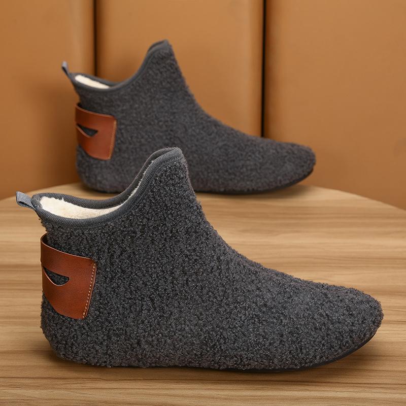 Winter Outdoor Cotton Shoe Men Warm Anti-slip Lightweight Man Comfortable Cotton Loafer Men Winter Warm Shoe