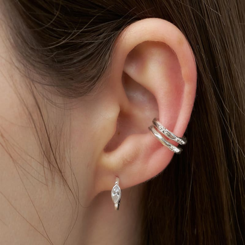 

XANADU SPARKLE EAR CUFFSILVER OS