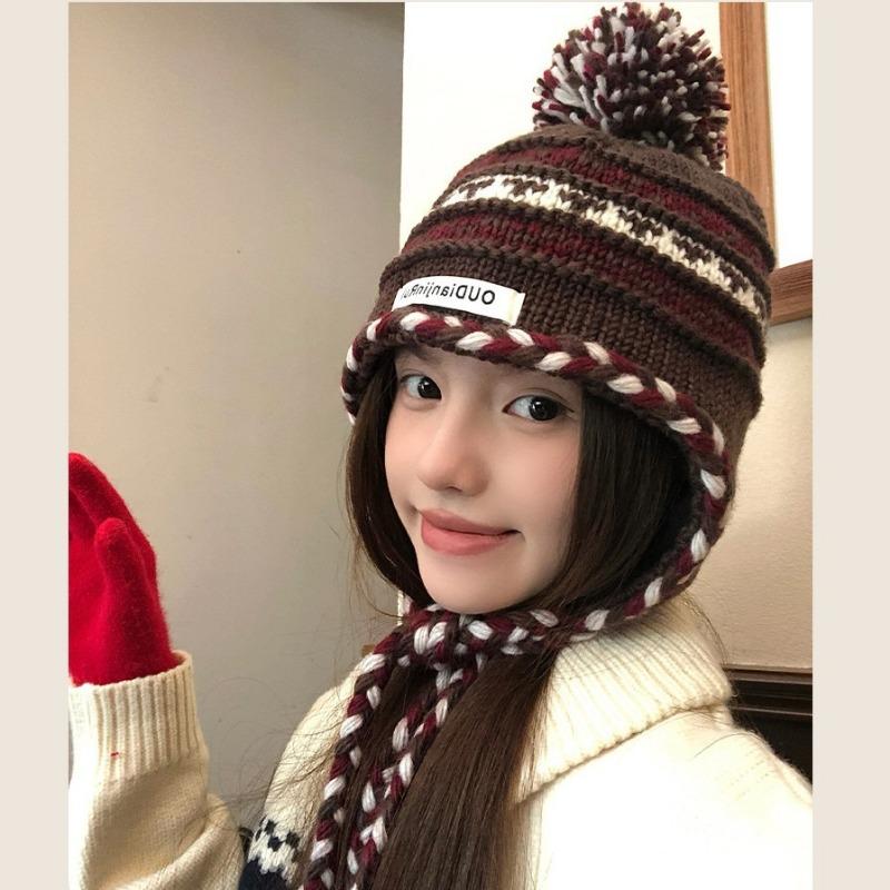 Contrasting Color Hairball Braid Knitted Hat Women's Autumn and Winter Warm Versatile Face Small Ear Protectors