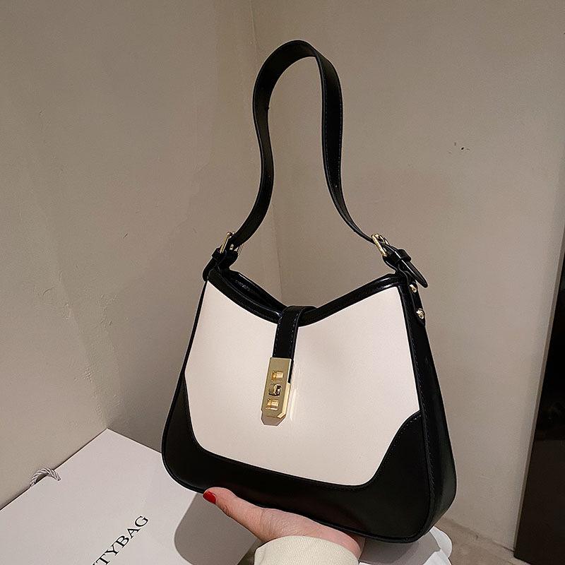 

European & American Fashion Women s PU Shoulder Saddle Bag with Textured Lock Design белый